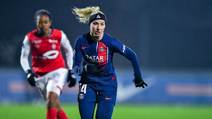 Paris Saint-Germain v Stade de Reims - Division D1 Féminine