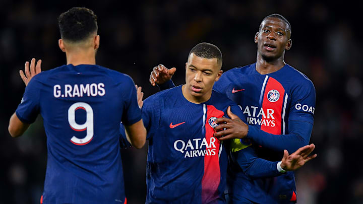 Ahead of the Lorient vs. PSG match tomorrow evening, lineup trends are emerging after PSG's recent win against Lyon (4-1) just three days ago.