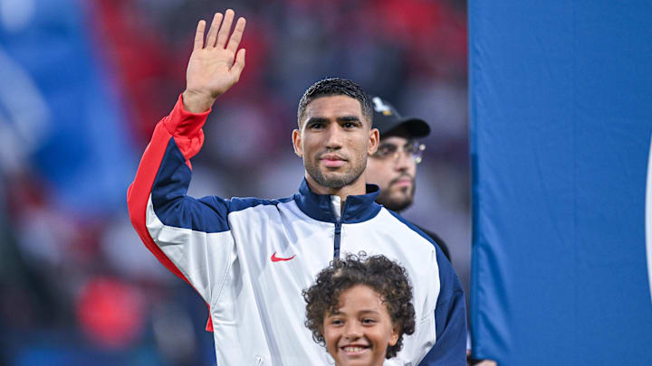 PSG star is more inclined to extend his contract with the Parisian club than to join Real Madrid amid rumours, reports claim.