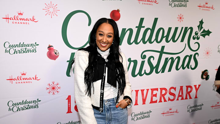 Hallmark Channel's Countdown To Christmas Jingle Stop Bus Tour Fan Event At Hudson Yards, NYC.
