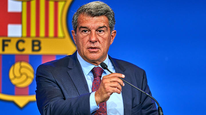 Joan Laporta contra la espada y la pared