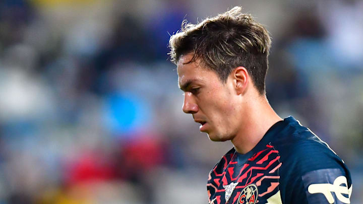 Sebastián Córdova recibió críticas de Luis García Postigo