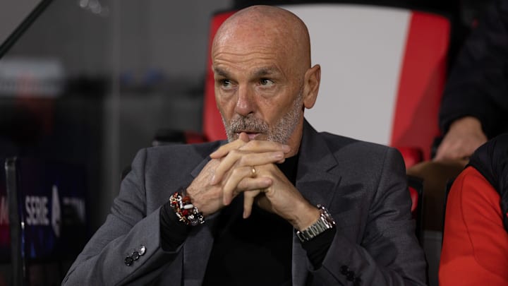 El DT del AC Milán, Stefano Pioli.