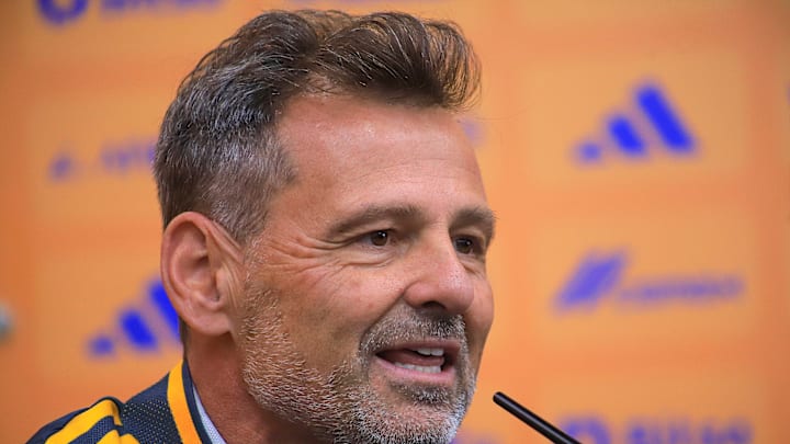 Tigres UANL Unveils Diego Cocca As New Coach