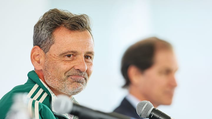 Mexico National Team Unveils New Coach Diego Cocca