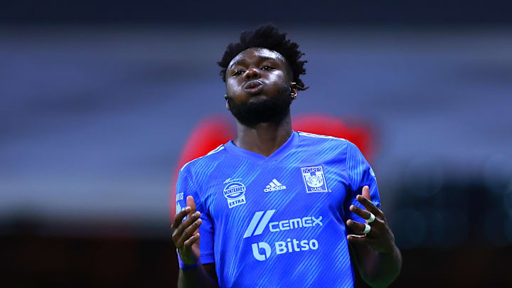 America v Tigres UANL - Torneo Apertura 2022 Liga MX