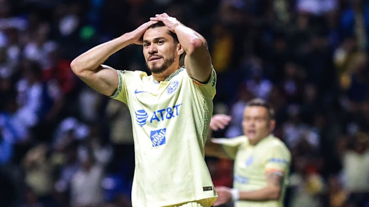 El jugador Henry Martín.