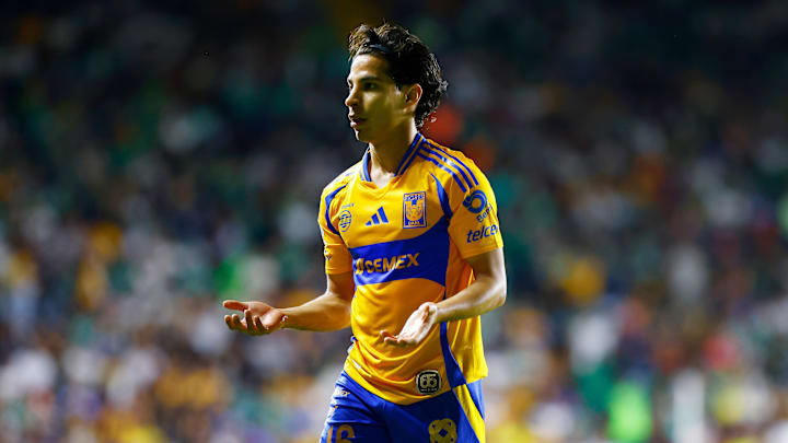 Leon v Tigres UANL - Torneo Clausura 2025 Liga MX