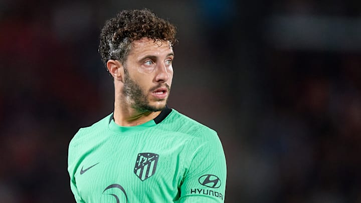 Mario Hermoso a trouvé son nouveau club, lui qui était libre de tout contrat depuis son départ de l'Atlético de Madrid. Mario Hermoso a trouvé son nouveau club, lui qui était libre de tout contrat depuis son départ de l'Atlético de Madrid.