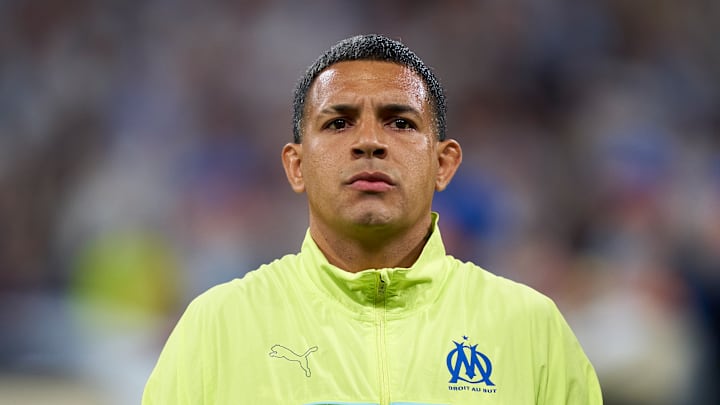 Facundo Medina s'est blessé face à l'Ajax. Facundo Medina s'est blessé face à l'Ajax.