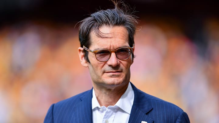 Joseph Oughourlian est le propriétaire du RC Lens. 