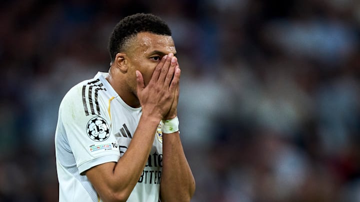 Kylian Mbappé fait face à des critiques lors des grands matchs.