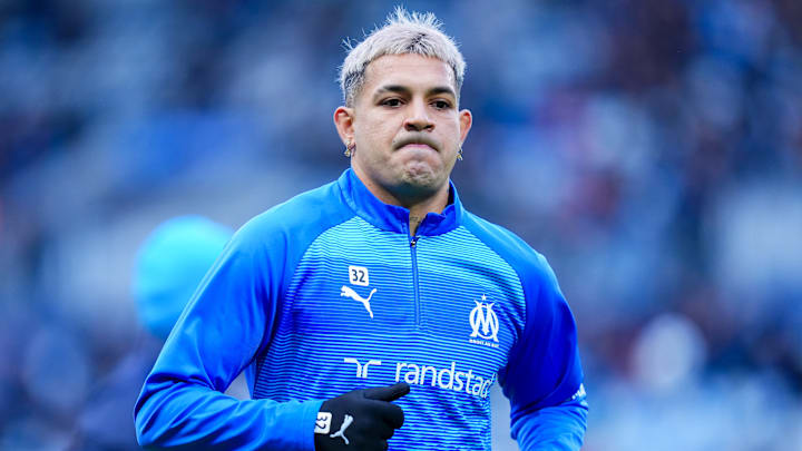 Facundo Medina a allumé une partie de ses coéquipiers.