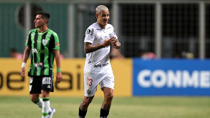 Arana foi responsável por um gol e uma assistência diante do América-MG pela Libertadores