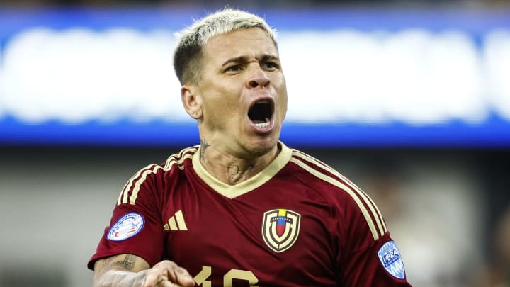 Soteldo é um dos destaques da Venezuela