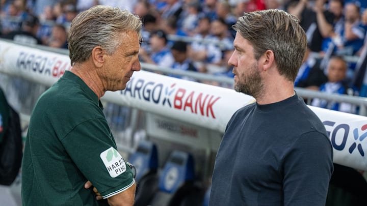 Werder Coach Horst Steffen und Profi-Chef Peter Niemeyer