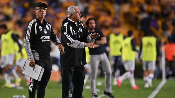 Tigres UANL v Puebla - Torneo Apertura 2026 Liga MX