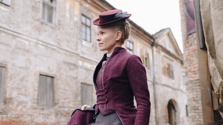 MASTERPIECE Mystery!
"Miss Scarlet and The Duke" Season 2

Episode Four
Sunday, November 6, 2022; 8-9pm ET on PBS
Eliza is hired to solve a case of blackmail in the shady world of Victorian medicine and finds herself with a new rival – Patrick Nash, the owner of a large private detective agency. Nash wants Eliza to join his company – or he will crush her business.

Shown: Kate Phillips as Miss Scarlet

For editorial use only.

Courtesy of Element 8 Entertainment and MASTERPIECE
