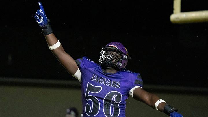 Southwind’s Antonio Keefer (56) celebrates after the team scored a touchdown during the first-round playoff game between Southwind High School and Hendersonville High School in Memphis, Tenn., on Friday, November 8, 2024. Southwind’s Antonio Keefer (56) celebrates after the team scored a touchdown during the first-round playoff game between Southwind High School and Hendersonville High School in Memphis, Tenn., on Friday, November 8, 2024.