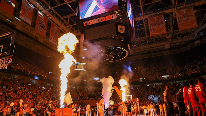 Feb 28, 2023; Knoxville, Tennessee, USA; General view during Tennessee Volunteers players introductions before the game against the Arkansas Razorbacks at Thompson-Boling Arena. The 2025 No. 23 ranked Razorbacks aim to come away with an upset win in their third-straight trip to unbeaten and top ranked Tennessee in Saturday's SEC tip off. Mandatory Credit: Randy Sartin-Imagn Images