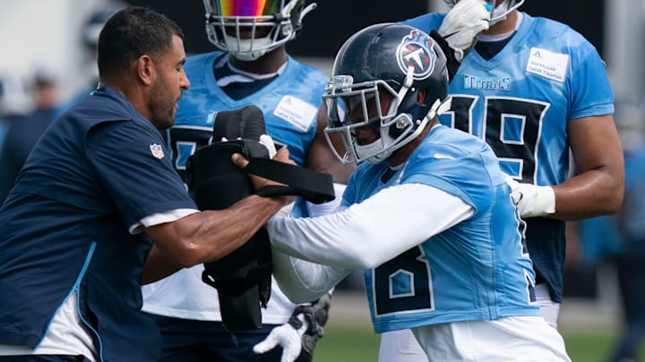 Tennessee Titans outside linebacker Harold Landry (58) runs through drills during practice at Saint Thomas Sports Park Tuesday, June 14, 2022, in Nashville, Tenn.
Nas Titans Mini Camp 025 Tennessee Titans outside linebacker Harold Landry (58) runs through drills during practice at Saint Thomas Sports Park Tuesday, June 14, 2022, in Nashville, Tenn.
Nas Titans Mini Camp 025