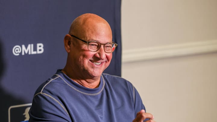 Dec 8, 2025; Orlando, FL, USA; Cincinnati Reds manager Terry Francona speaks with the media during the 2025 MLB Winter Meetings at Signia by Hilton Hotel. Mandatory Credit: Mike Watters-Imagn Images Dec 8, 2025; Orlando, FL, USA; Cincinnati Reds manager Terry Francona speaks with the media during the 2025 MLB Winter Meetings at Signia by Hilton Hotel. Mandatory Credit: Mike Watters-Imagn Images