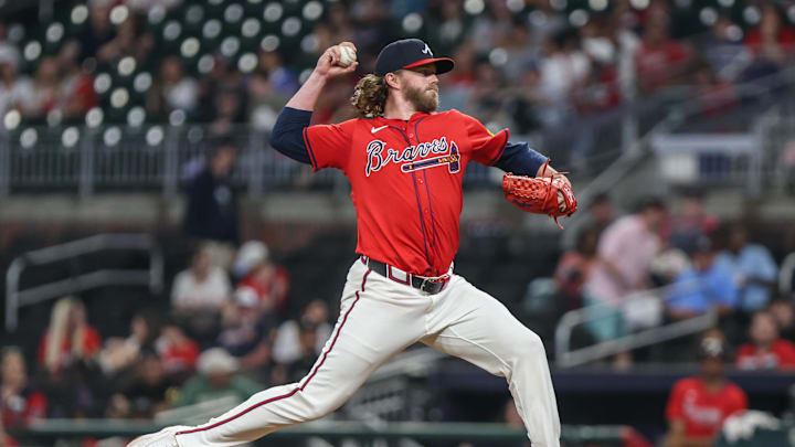 Sep 26, 2025; Cumberland, Georgia, USA; Atlanta Braves pitcher Pierce Johnson (38) pitches the ball against the Pittsburgh Pirates during the ninth inning at Truist Park. Mandatory Credit: Jordan Godfree-Imagn Images Sep 26, 2025; Cumberland, Georgia, USA; Atlanta Braves pitcher Pierce Johnson (38) pitches the ball against the Pittsburgh Pirates during the ninth inning at Truist Park. Mandatory Credit: Jordan Godfree-Imagn Images