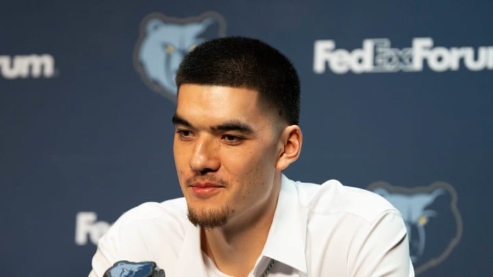 Zach Edey, a first-round draft pick for the Grizzlies, answers a question during a press conference to introduce the team’s 2024 NBA Draft picks at FedExForum on Friday, June 28, 2024. Zach Edey, a first-round draft pick for the Grizzlies, answers a question during a press conference to introduce the team’s 2024 NBA Draft picks at FedExForum on Friday, June 28, 2024.