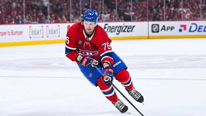 May 16, 2026; Montreal, Quebec, CAN; Montreal Canadiens right wing Zachary Bolduc (76) plays the puck against the Buffalo Sabres during the first period in game six of the second round of the 2026 Stanley Cup Playoffs at Bell Centre. Mandatory Credit: David Kirouac-Imagn Images