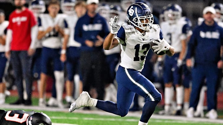 The Lake Oswego Lakers hold the No. 1 position for Class 6A in the latest computer rankings. 