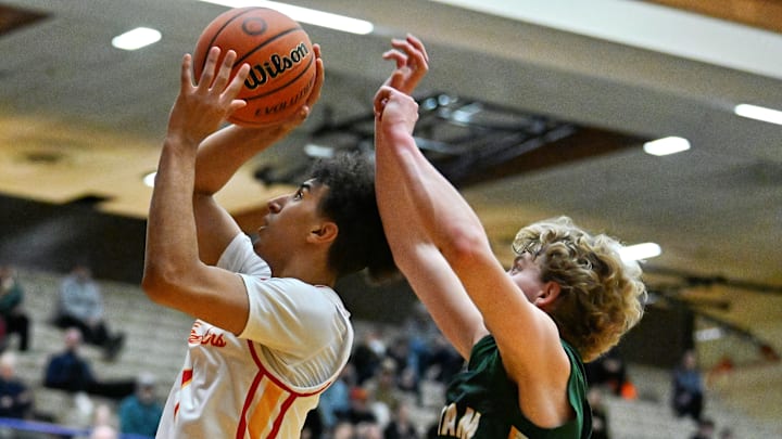 Midwestern League boys basketball