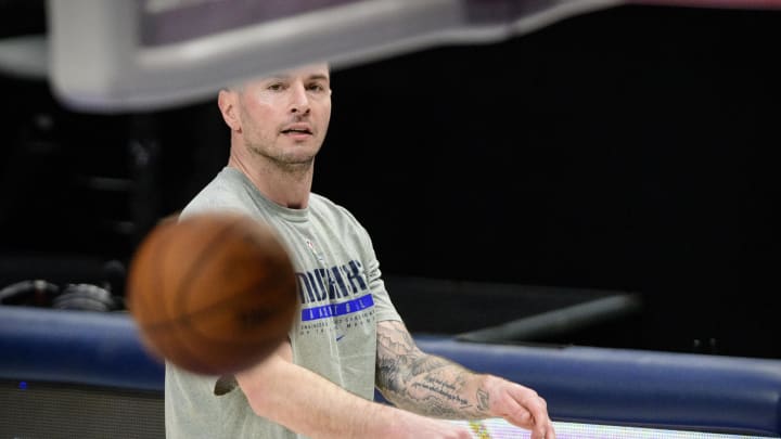 Apr 12, 2021; Dallas, Texas, USA; Dallas Mavericks guard JJ Redick (17) warms up before the game against the Philadelphia 76ers at the American Airlines Center. Mandatory Credit: Jerome Miron-USA TODAY Sports