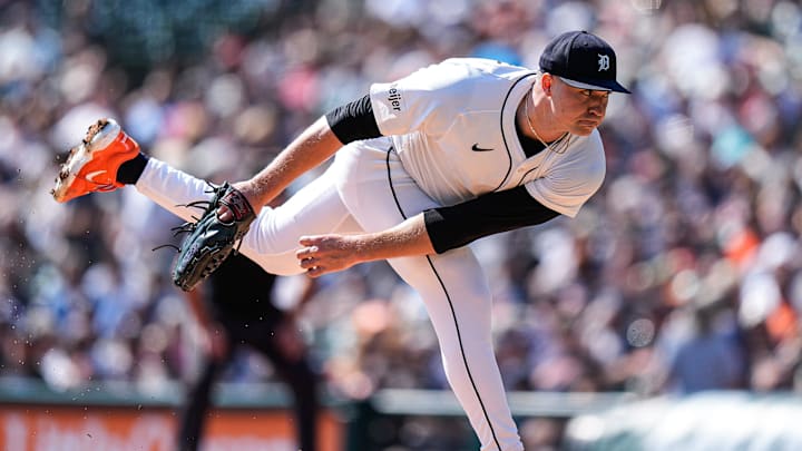 Detroit Tigers pitcher Tarik Skubal (29) throws against Cleveland Guardians during the first inning at Comerica Park in Detroit on Thursday, Sept. 18, 2025.
