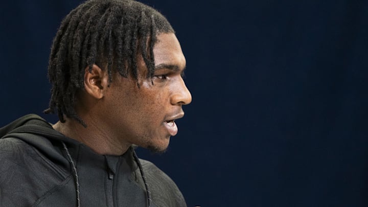Feb 28, 2025; Indianapolis, IN, USA;Miami quarterback Cam Ward (QB15) talks to the press during the 2025 NFL Combine at Indiana Convention Center. Mandatory Credit: Stephanie Amador Blondet-Imagn Images Feb 28, 2025; Indianapolis, IN, USA;Miami quarterback Cam Ward (QB15) talks to the press during the 2025 NFL Combine at Indiana Convention Center. Mandatory Credit: Stephanie Amador Blondet-Imagn Images