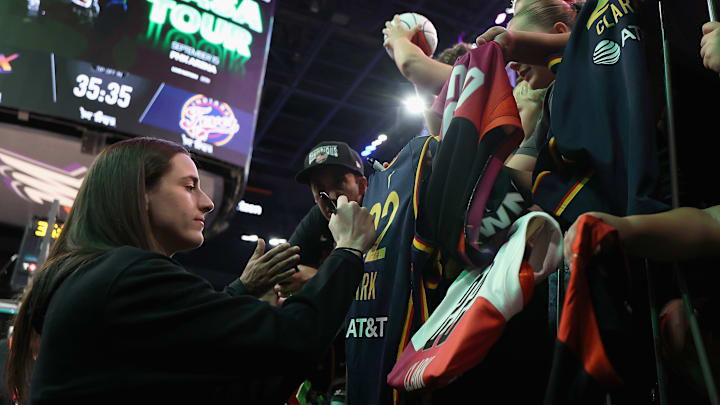 Indiana Fever v Phoenix Mercury