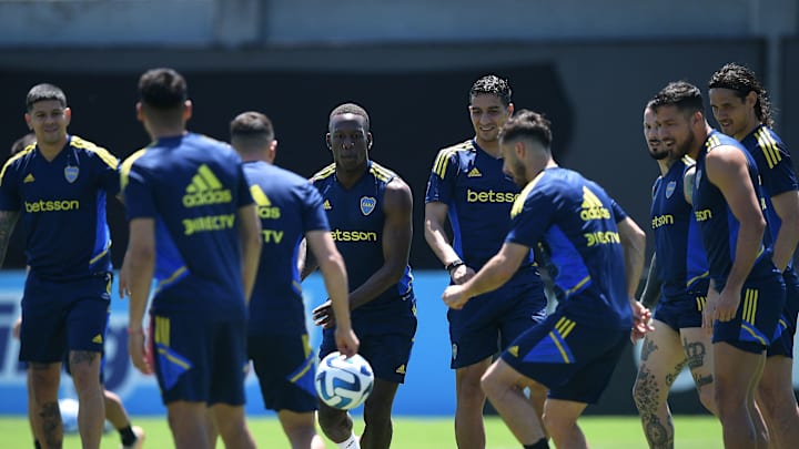 FBL-LIBERTADORES-BOCA-TRAINING
