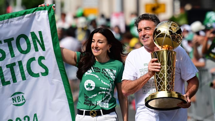 Jun 21, 2024; Boston, MA, USA; Boston Celtics majority owner Wyc Grousbeck holds the Larry OíBrien trophy prior to the Boston Celtics championship parade. Mandatory Credit: Bob DeChiara-Imagn Images Jun 21, 2024; Boston, MA, USA; Boston Celtics majority owner Wyc Grousbeck holds the Larry OíBrien trophy prior to the Boston Celtics championship parade. Mandatory Credit: Bob DeChiara-Imagn Images