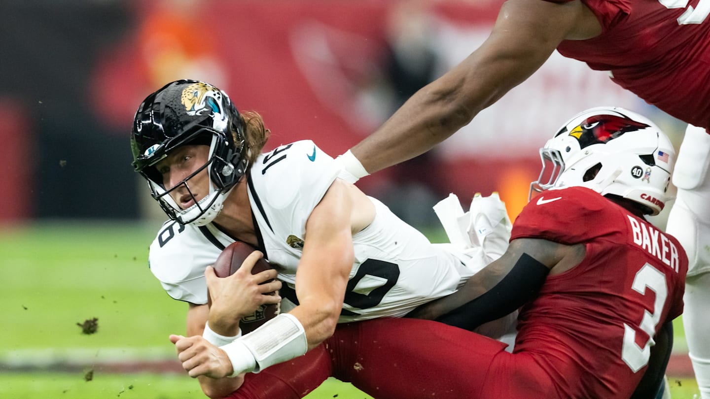 What Jaguars' Trevor Lawrence Thought About His Week 12 Performance thumbnail