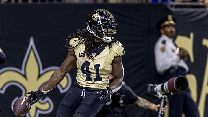 Sep 7, 2025; New Orleans, Louisiana, USA; New Orleans Saints running back Alvin Kamara (41) scores a touch down during the second quarter at Caesars Superdome. Mandatory Credit: Stephen Lew-Imagn Images