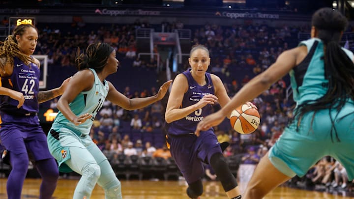 Mercury's Diana Taurasi (3) drives the lane against the Liberty during the first half at Talking Stick Resort Arena in Phoenix, Ariz. on Aug. 19, 2018.
865709002 Mercury's Diana Taurasi (3) drives the lane against the Liberty during the first half at Talking Stick Resort Arena in Phoenix, Ariz. on Aug. 19, 2018.
865709002