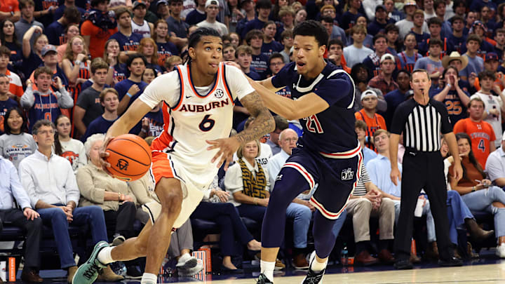  Auburn Tigers guard Elyjah Freeman 