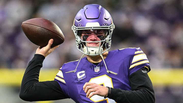 Minnesota Vikings quarterback J.J. McCarthy