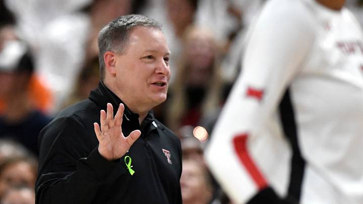 Texas Tech's head volleyball coach Tony Graystone stands one the sidelines at the Big 12 volleyball match against Texas, Sunday, Oct. 2, 2022, at United Supermarkets Arena.
0014 20221002 Texastech Texas Volleyball Ar 1171 Jpg Texas Tech's head volleyball coach Tony Graystone stands one the sidelines at the Big 12 volleyball match against Texas, Sunday, Oct. 2, 2022, at United Supermarkets Arena.
0014 20221002 Texastech Texas Volleyball Ar 1171 Jpg