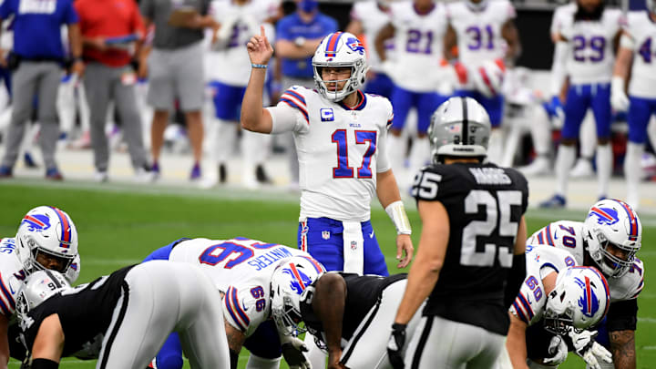 Buffalo Bills v Las Vegas Raiders