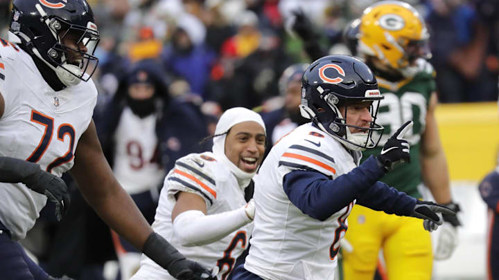 Cairo Santos celebrates the Bears breaking a losing streak to Green Bay on his field goal in the 2024 season finale. Cairo Santos celebrates the Bears breaking a losing streak to Green Bay on his field goal in the 2024 season finale.
