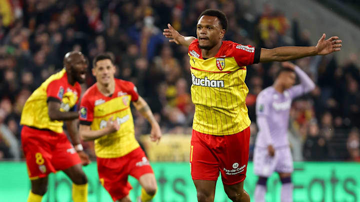 Le RC Lens est tout proche de valider son billet pour la Ligue des Champions. Le RC Lens est tout proche de valider son billet pour la Ligue des Champions.