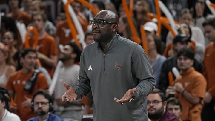 Texas State Bobcats head coach Terrence Johnson signals to players during the first half against the Texas Longhorns at Moody Center.
