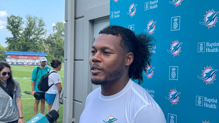 Miami Dolphins WR Dee Eskridge