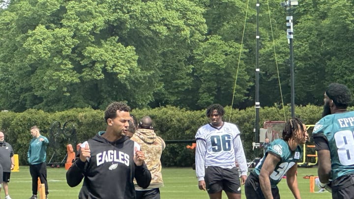 Lengthy Eagles UDFA DT was a UFL first-round pick Lengthy Eagles UDFA DT was a UFL first-round pick