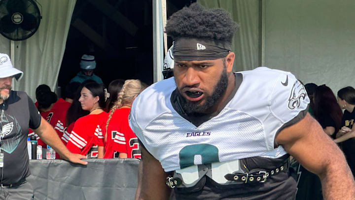 Eagles defensive end Bryce Huff Eagles defensive end Bryce Huff